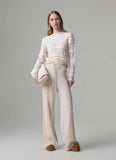 GAELLE PARIS Pullover paricollo con motivo a treccia e pendaglio logato sul retro
GAABW11436 crema